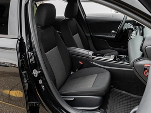 Хетчбэк Mercedes-benz A-класс 2019 года, 2130000 рублей, Краснодар