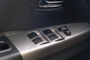 Пикап Toyota Hilux 2014 года, 3119000 рублей, Омск