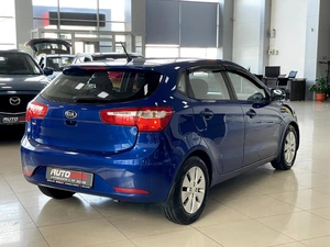 Хетчбэк Kia Rio 2013 года, 787000 рублей, Солонцы