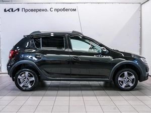 Хетчбэк Renault Sandero Stepway 2017 года, 839000 рублей, Красноярск