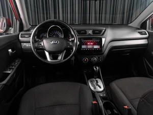 Седан Kia Rio 2014 года, 999000 рублей, Тюмень