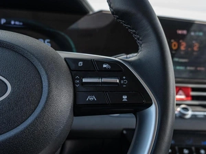 Седан Hyundai Elantra 2023 года, 2150000 рублей, Краснодар
