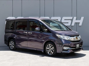 Минивэн Honda Stepwgn 2016 года, 1870000 рублей, Краснодар