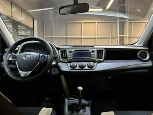 Внедорожник Toyota RAV4 2013 года, 1897000 рублей, Красноярск