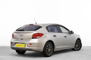 Хетчбэк Chevrolet Cruze 2012 года, 759000 рублей, Барнаул
