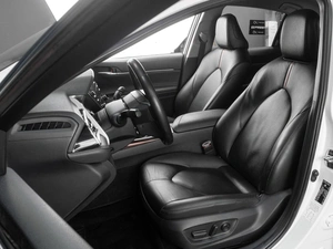 Седан Toyota Camry 2021 года, 3049000 рублей, Тюмень