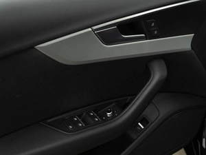 Седан Audi A4 2018 года, 2274444 рублей, Москва