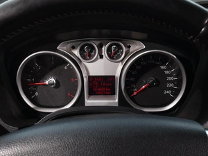 Внедорожник Ford Kuga 2012 года, 1100111 рублей, Тверь