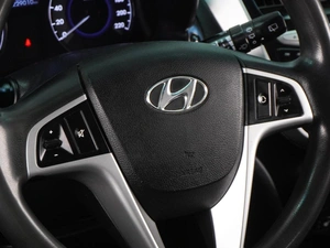 Хетчбэк Hyundai Solaris 2013 года, 669000 рублей, Воронеж