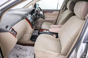 Минивэн Toyota Ipsum 2001 года, 829000 рублей, Красноярск