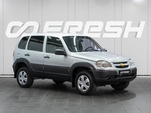 Внедорожник Chevrolet Niva 2019 года, 549000 рублей, Сургут
