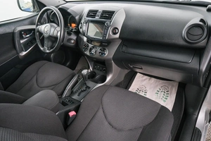 Внедорожник Toyota RAV4 2010 года, 1479000 рублей, Красноярск