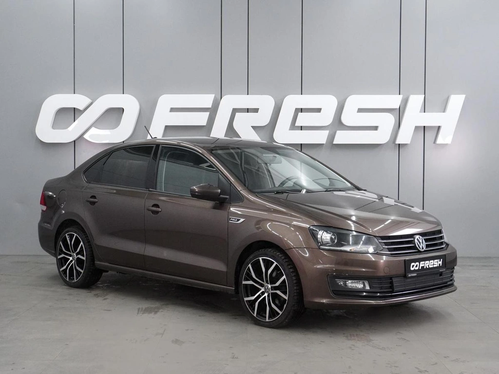 Седан Volkswagen Polo 2018 года, 1299000 рублей, Воронеж