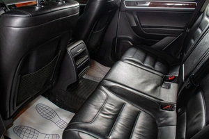 Внедорожник Volkswagen Touareg 2012 года, 1589000 рублей, Сургут