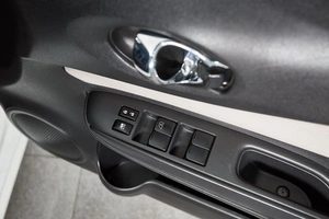 Хетчбэк Nissan Note 2017 года, 1147000 рублей, Красноярск
