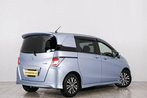 Минивэн Honda Freed 2014 года, 1049000 рублей, Красноярск