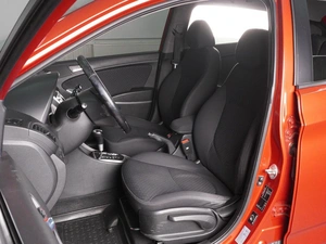 Хетчбэк Hyundai Solaris 2011 года, 839000 рублей, Минеральные Воды