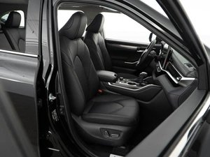 Внедорожник Toyota Highlander 2025 года, 6177055 рублей, Москва