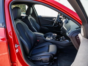 Хетчбэк BMW 1 серия 2020 года, 2399000 рублей, Большой Сочи