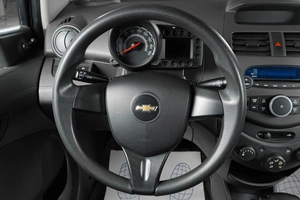 Хетчбэк Chevrolet Spark 2012 года, 819000 рублей, Тюмень