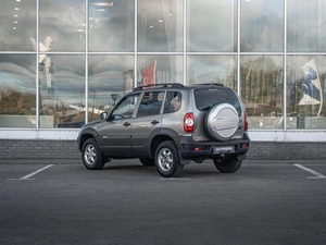 Внедорожник Chevrolet Niva 2012 года, 435000 рублей, Нижний Новгород