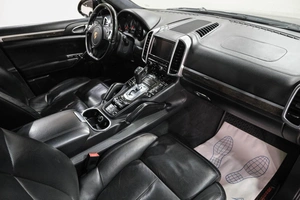 Внедорожник Porsche Cayenne S 2011 года, 2629000 рублей, Новокузнецк
