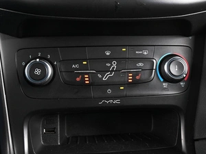 Хетчбэк Ford Focus 2016 года, 990000 рублей, Аксай