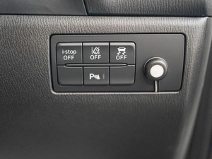 Хетчбэк Mazda Axela 2017 года, 1349000 рублей, Красноярск