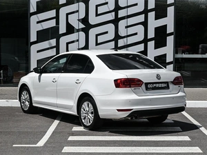 Седан Volkswagen Jetta 2014 года, 1040000 рублей, Волгоград
