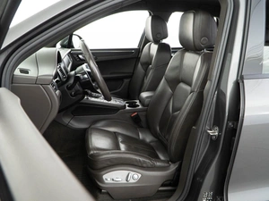 Внедорожник Porsche Macan 2018 года, 3099777 рублей, Москва