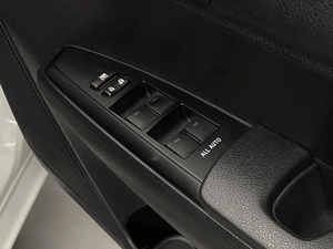 Универсал Toyota Corolla Fielder 2019 года, 1399000 рублей, Красноярск