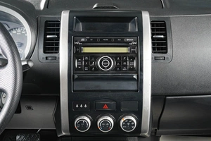 Внедорожник Nissan X-Trail 2011 года, 1149000 рублей, Тюмень