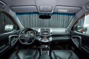 Внедорожник Toyota RAV4 2010 года, 1397000 рублей, Красноярск
