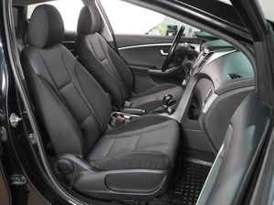 Универсал Hyundai i30 2015 года, 1325000 рублей, Воронеж