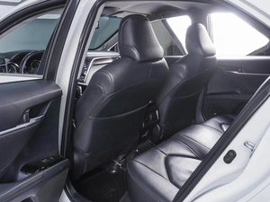 Седан Toyota Camry 2018 года, 3000000 рублей, Ростов-на-Дону