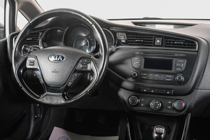Хетчбэк Kia Ceed 2017 года, 1349000 рублей, Кемерово