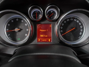 Универсал Opel Astra 2011 года, 899000 рублей, Воронеж