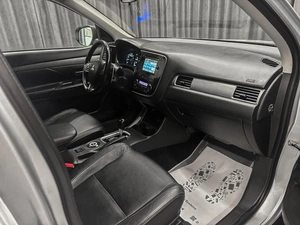 Внедорожник Mitsubishi Outlander 2013 года, 1450000 рублей, Красноярск