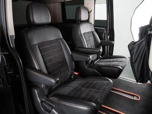 Минивэн Mitsubishi Delica D5 2018 года, 3270000 рублей, Воронеж