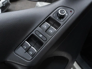 Внедорожник Volkswagen Tiguan 2011 года, 1144000 рублей, Волгоград