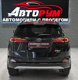 Внедорожник Toyota RAV4 2016 года, 2487000 рублей, Красноярск
