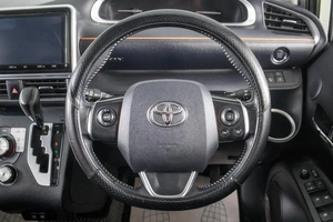 Минивэн Toyota Sienta 2020 года, 1839000 рублей, Пермь