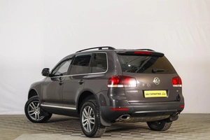 Внедорожник Volkswagen Touareg 2008 года, 1219000 рублей, Тюмень