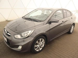 Седан Hyundai Solaris 2012 года, 890000 рублей, Орёл