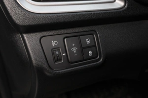 Седан Hyundai Solaris 2019 года, 1699000 рублей, Новосибирск