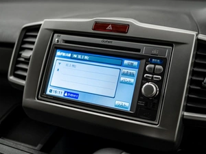 Минивэн Honda Freed 2012 года, 1075000 рублей, Красноярск