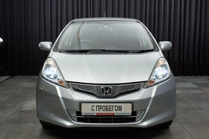 Хетчбэк Honda Fit 2012 года, 867000 рублей, Красноярск