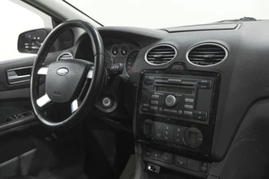 Хетчбэк Ford Focus 2006 года, 569000 рублей, Новокузнецк