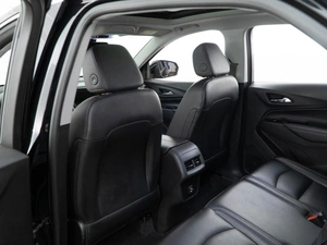 Внедорожник Chevrolet Equinox 2020 года, 2449046 рублей, Москва