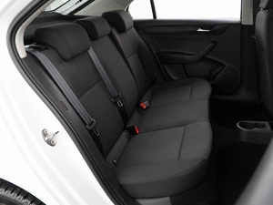 Седан Volkswagen Polo 2020 года, 1548077 рублей, Москва